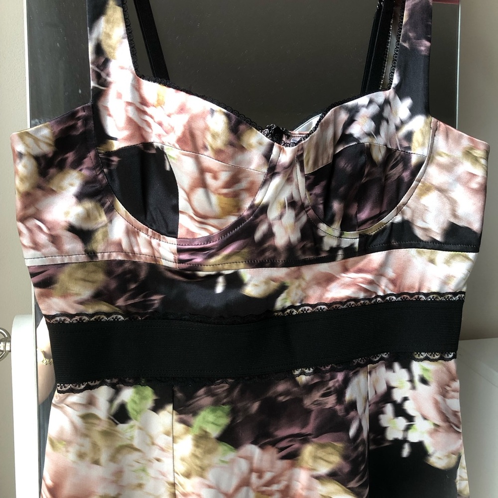 🤩💕 Sz8 Reformation The Collection Silk Pink on Black floral dress - Picture 9 of 15